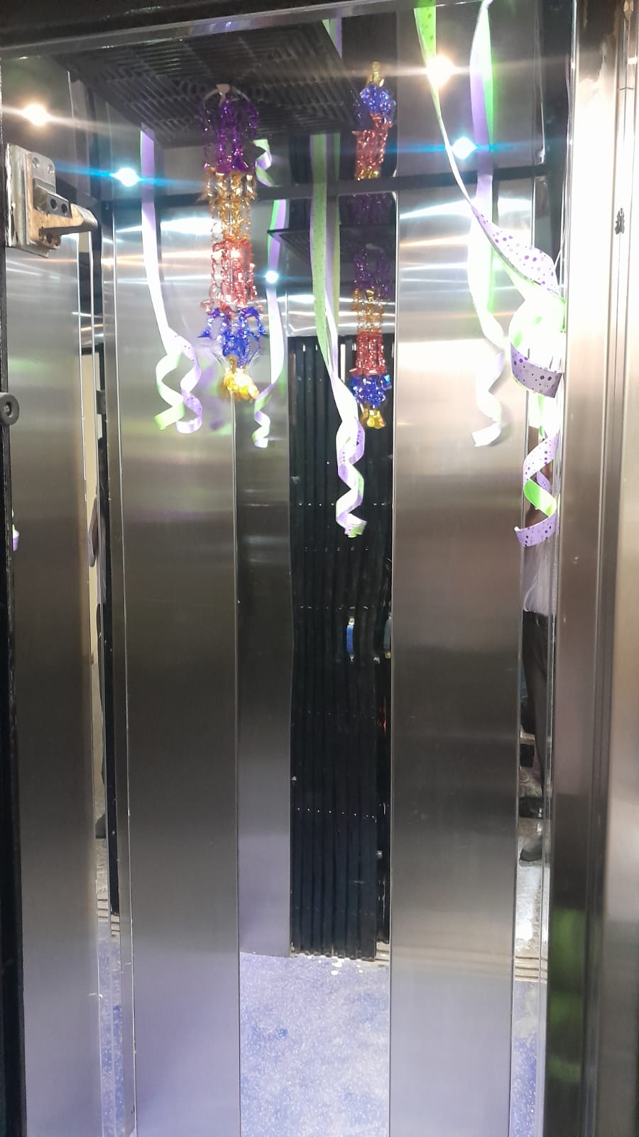 elevator maintenance